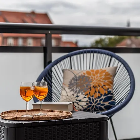 Design-wohnung, Altstadt, Parkplatz, Netflix Lägenhet